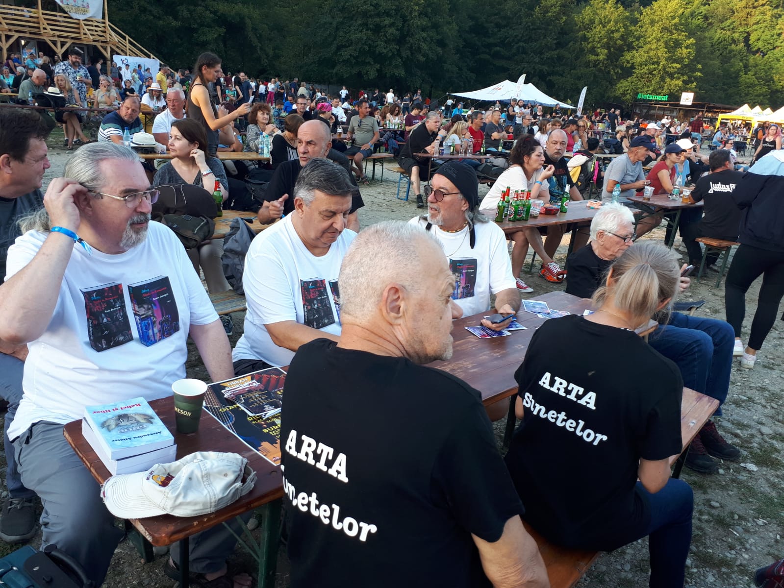 Scriitori arta sunetelor.jpg
